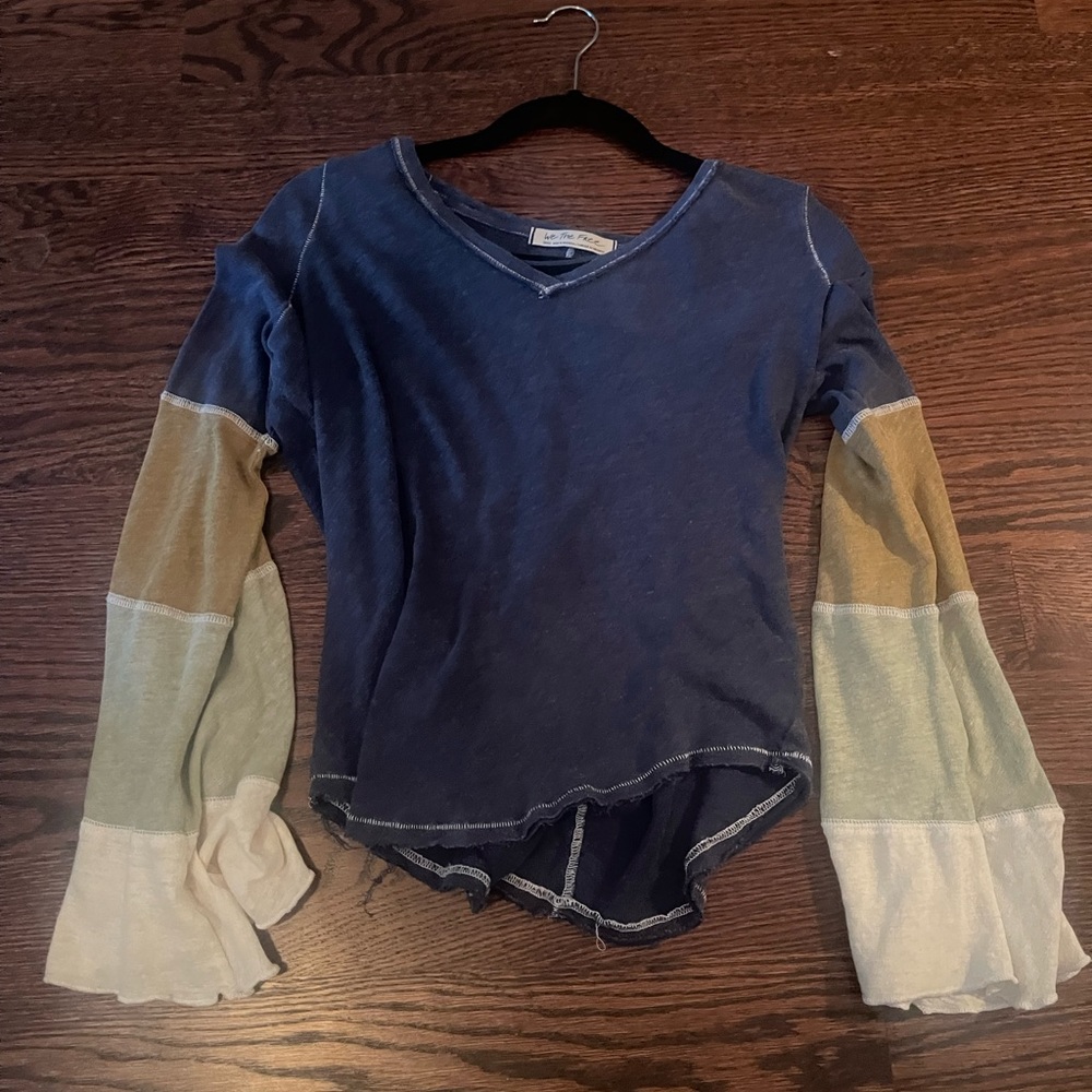 Free people bell sleeve boho t-shirt